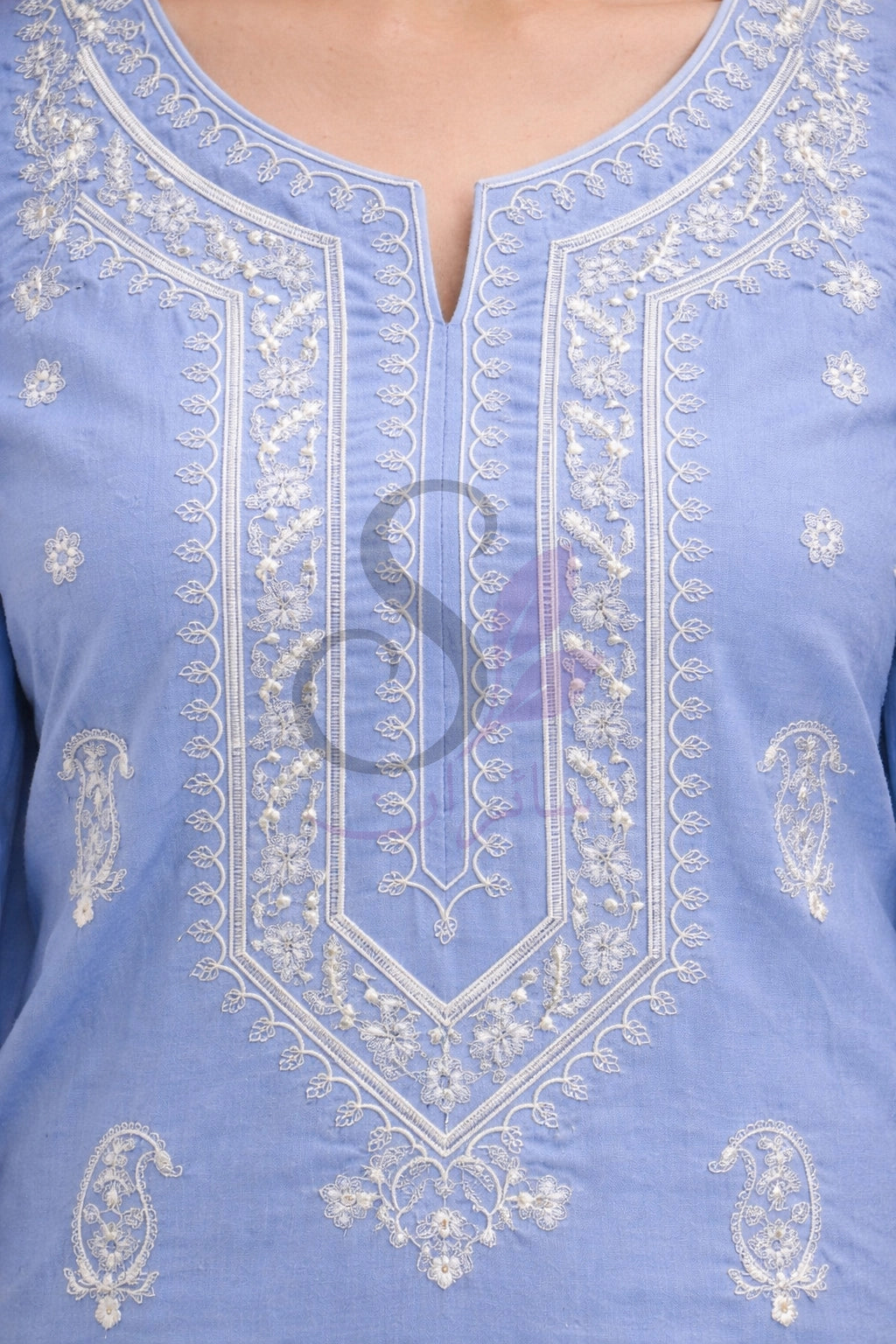 Sky Mist Embroidered Lawn 2PC Suit (Unstitched)