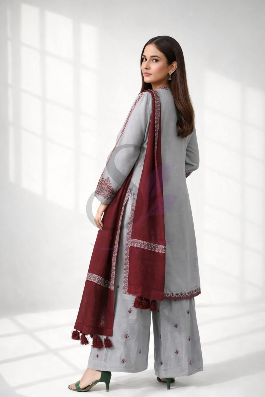 Crimson Grace Embroidered Lawn 3PC Suit (Unstitched)