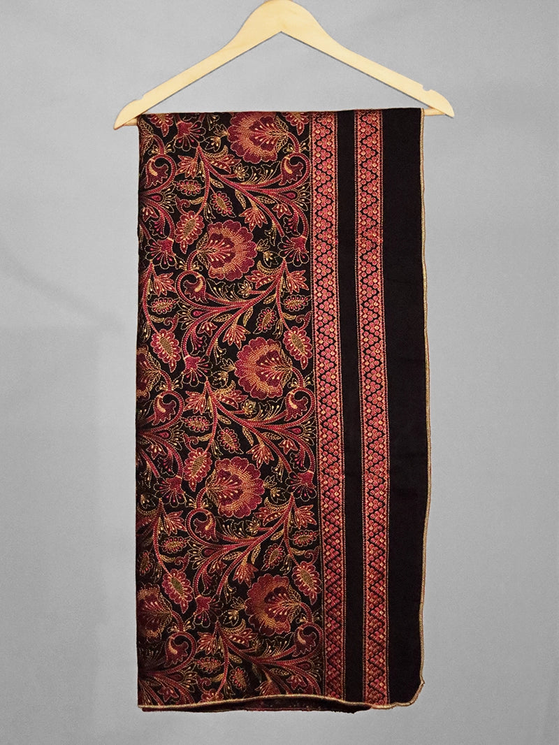 Karandi Shawl with Ethnic Floral Embroidery – Warm & Stylish